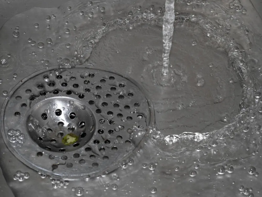 Desentupimento na Zona Norte RJ: Atuação Imediata com Equipe Especializada